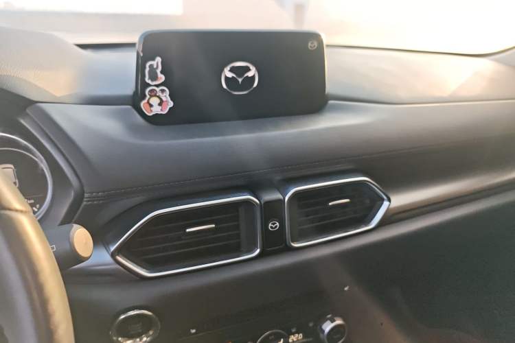 Used Mazda CX-5 2021 2.0L Automatic Two-Wheel Drive Smart Version Audio And AC Panel