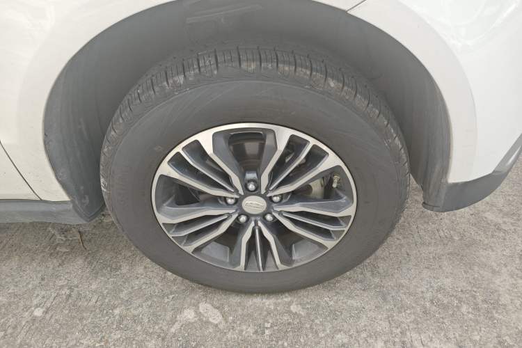 Used Geely Auto Vision X6 2018 1.8L Manual 4G Connect Luxury Edition