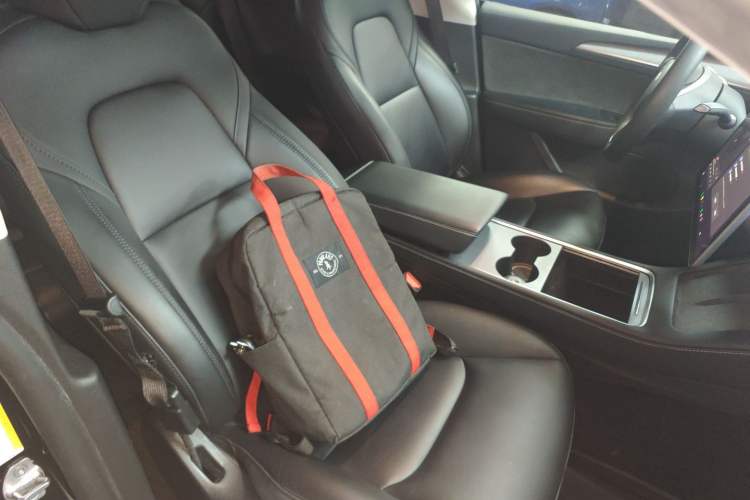 Used Tesla Model Y 2023 Rear-Wheel-Drive Version