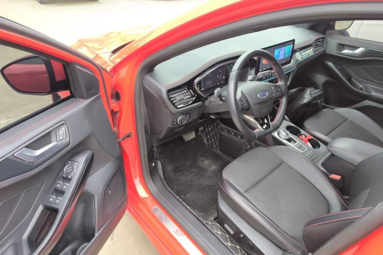 Used Ford Focus 2021 Hatchback EcoBoost 180 Automatic ST Line