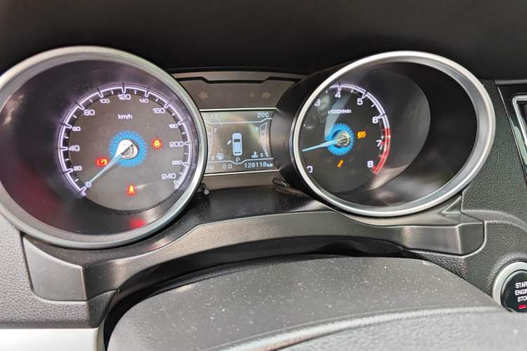 Used Zotye SR7 2016 1.5T CVT Cube Dream Edition China V Standard