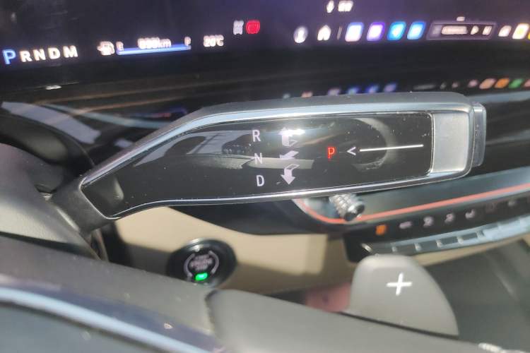 Used Cadillac XT5 2025 2.0T Luxury Version