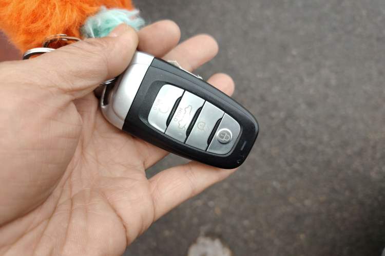 Used Hongqi H5 2018 30TD Smart Connect Dynamic Edition
