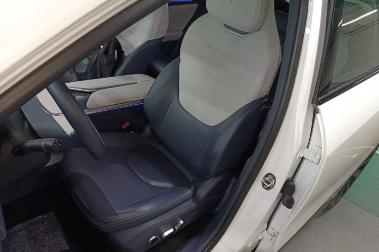 Used ARCFOX Alpha T5 2024 660 MAX
