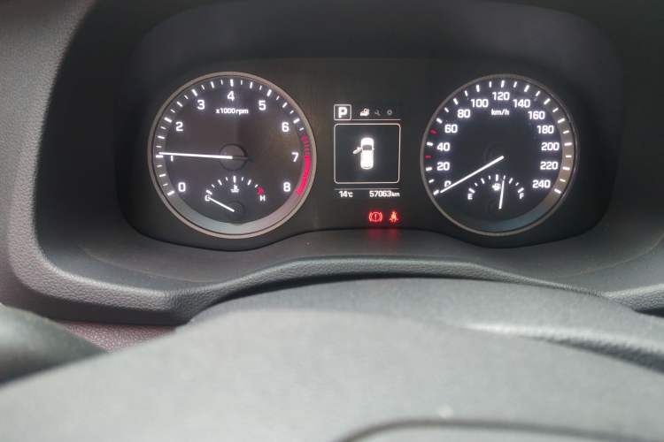 Used Hyundai Tucson 2015 1.6T Dual-Clutch Two-Wheel-Drive Smart Model
