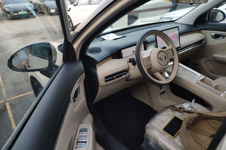 Used Wuling Bingo S 2025 Model 430km Deluxe Edition