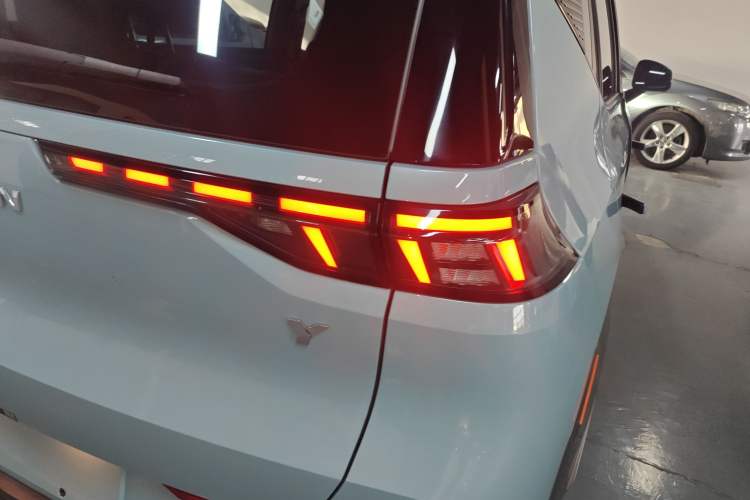 Used AION Y 2021 70 Tech Vitality Edition