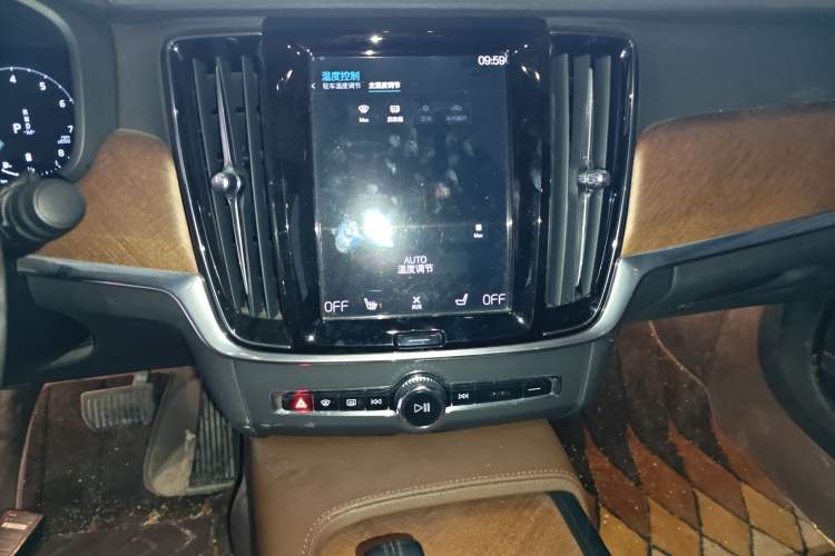 Used Volvo S90 2021 B5 Zhiyi Luxury Edition
