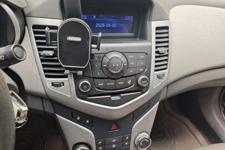 Used Chevrolet Cruze 2012 1.8L SE AT