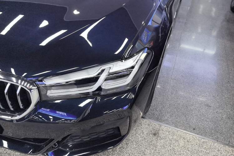 Used BMW 5 Series New Energy 2022 Restyled 535Le M Sport Package Left Front Headlight