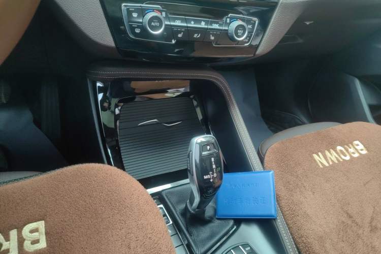 Used BMW X1 2021 sDrive20Li Premium Edition Gear Lever