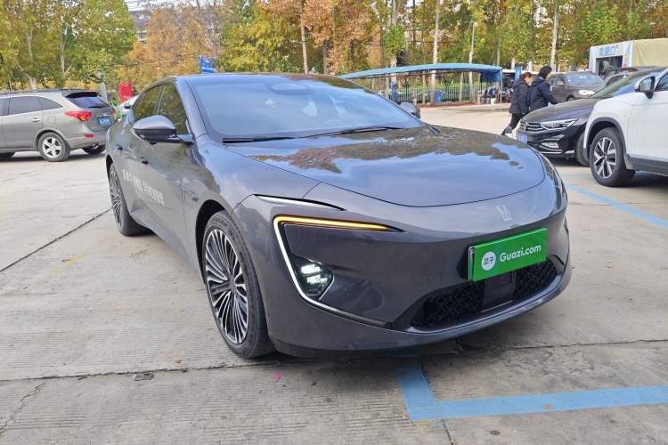 Used Avatr 12 2025 Ultra Extended-Range Edition
