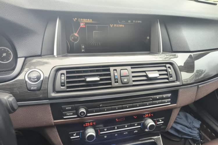 Used BMW 5 Series 2017 525Li Luxury Design Package
