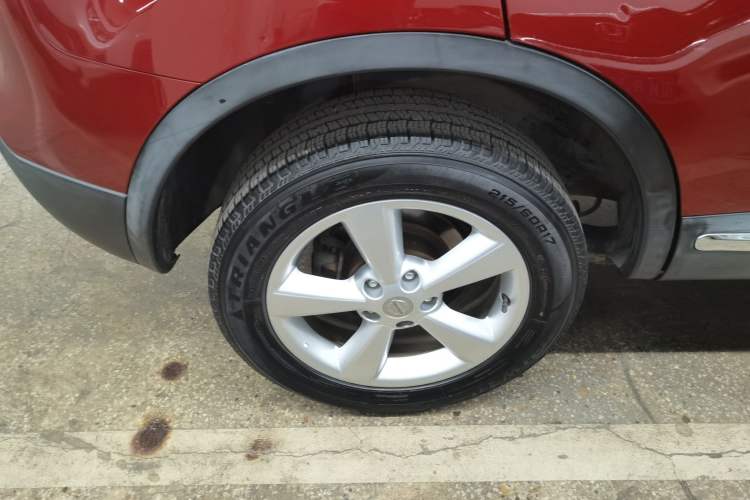 Used Nissan Qashqai 2015 2.0 XL Coolfire CVT 2WD Right Rear Wheel Hub