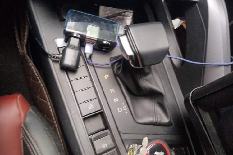 Used FORTHING T5L 2020 1.5T Automatic Luxury 7-Seater China VI Standard
