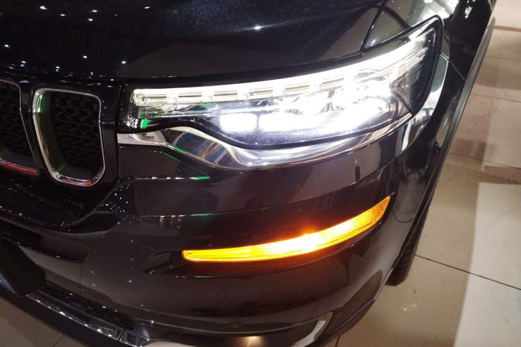 Used Jeep Grand Commander 2020 2.0T Two-Wheel Drive Elite Version