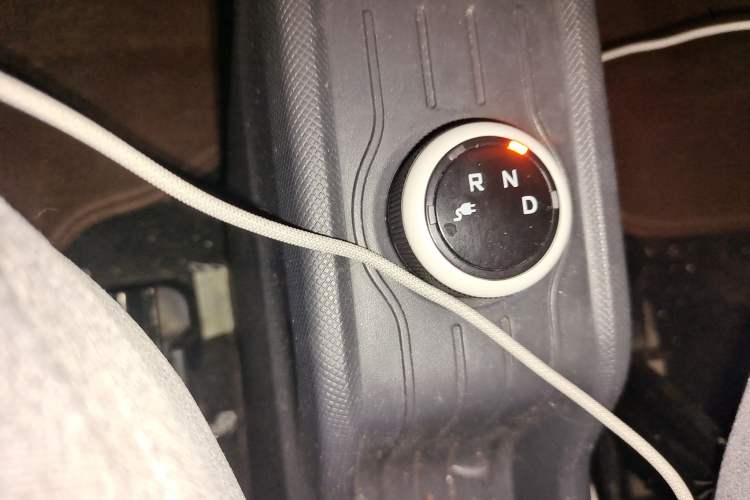 Used Wuling Hongguang MINIEV 2021 Macaron Premium Model – Lithium Iron Phosphate