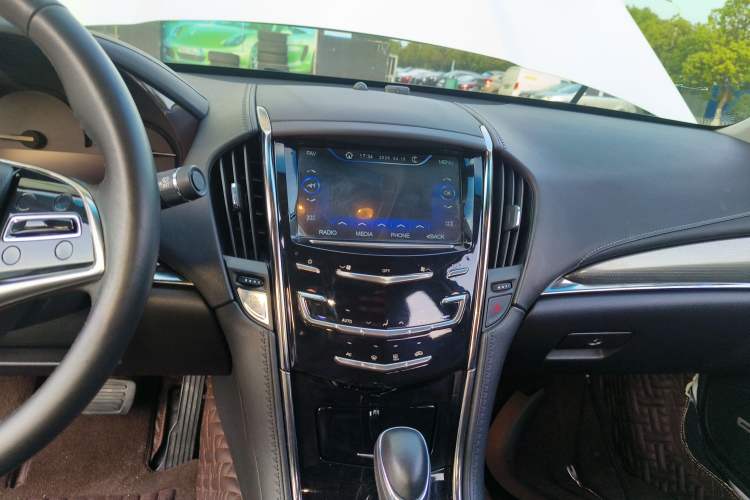 Used Cadillac ATS-L 2014 25T Comfort Model Audio And AC Panel