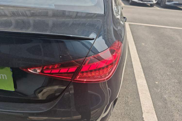 Used Mercedes-Benz C-Class 2022 Revised C 260 L Starry Night Sport Edition Exterior 3