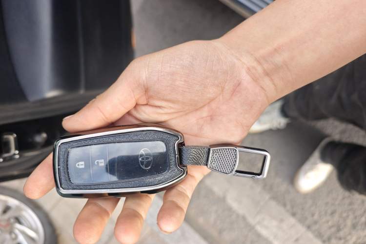 Used Toyota Highlander 2018 2.0T Four-Wheel Drive Ultimate Edition 7-Seater Emission Standard China V
