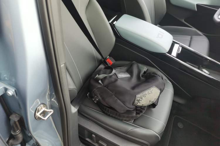 Used Volkswagen ID.4 X 2025 Smart Version Pure & Intelligent Enjoyment Edition
