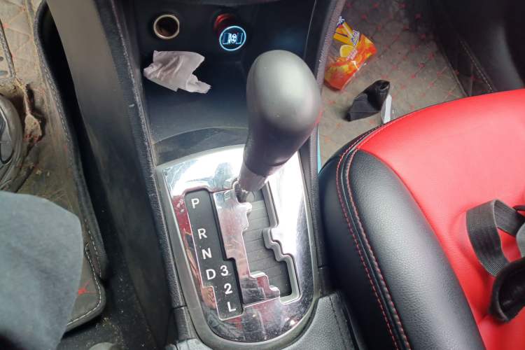 Used Hyundai Verna (older generation) 2010 Sedan 1.4L Automatic Comfort Model GS