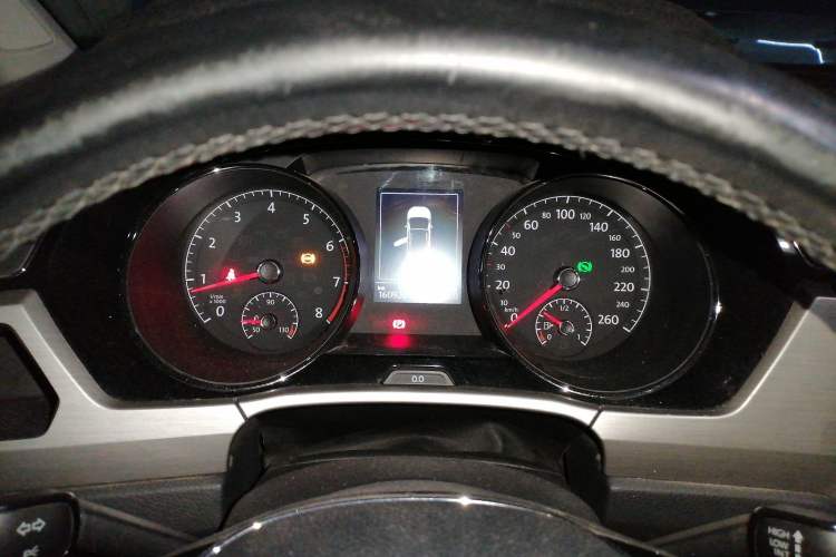 Used Volkswagen Touran 2016 Volkswagen Touran L 280TSI DSG Comfort Edition