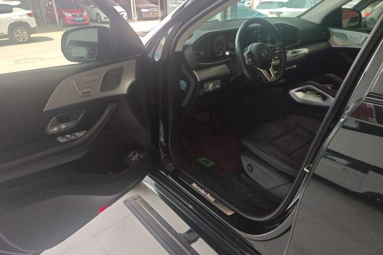 Used Mercedes-Benz GLE New Energy 2021 GLE 350 e 4MATIC Coupe SUV Driver Seat