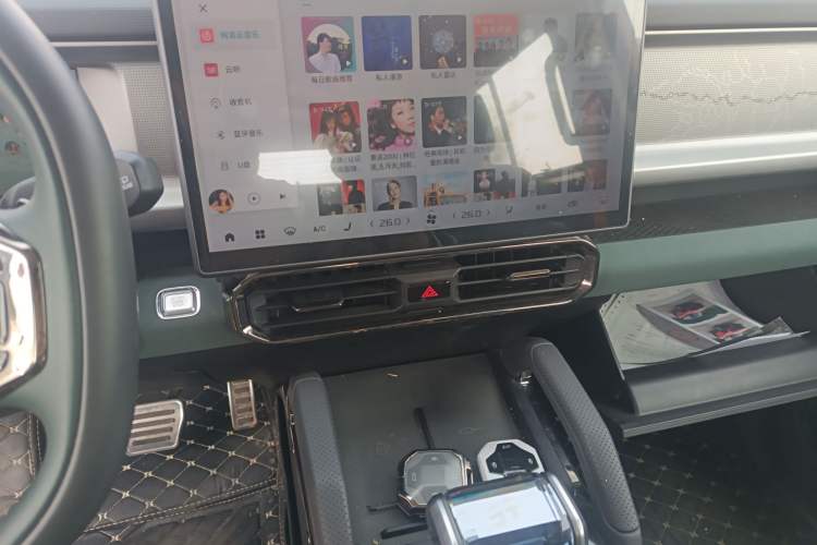 Used JETOUR Traveler 2023 2.0T Four-Wheel Drive Conqueror