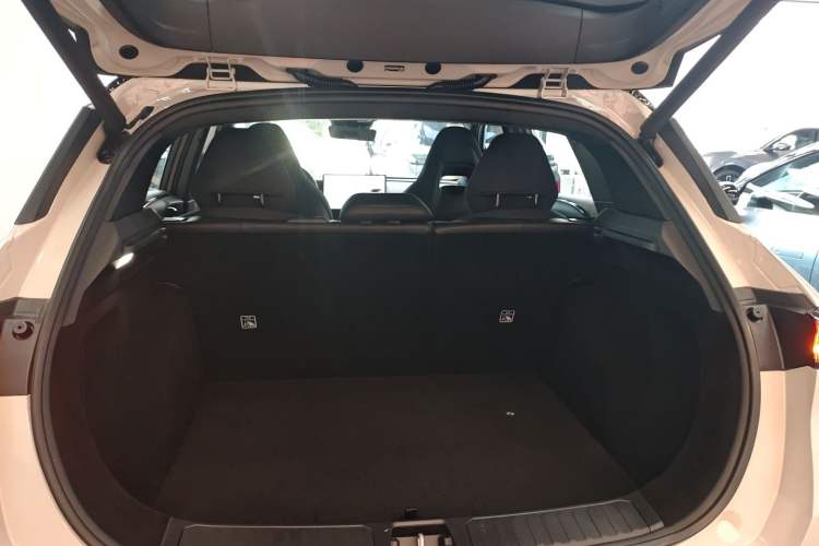 Used Lynk & Co 06 2025 Renew 1.5T Halo Trunk