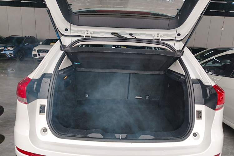 Used Haval H2s 2017 Red-Label 1.5T Dual-Clutch Luxury Model