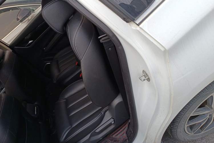 Used BYD Song MAX 2018 1.5T Automatic Smart Connect Luxury 6-Seater
