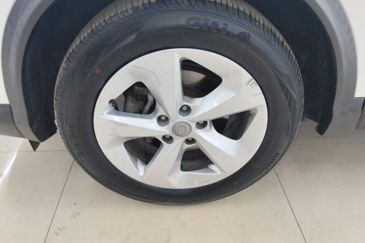 Used Nissan Qashqai 2021 2.0L CVT Smart Enjoyment Version Exterior 4