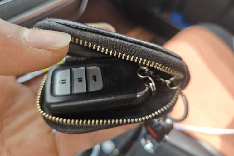 Used Honda Elysion 2016 2.4L Classic Edition Vehicle Key