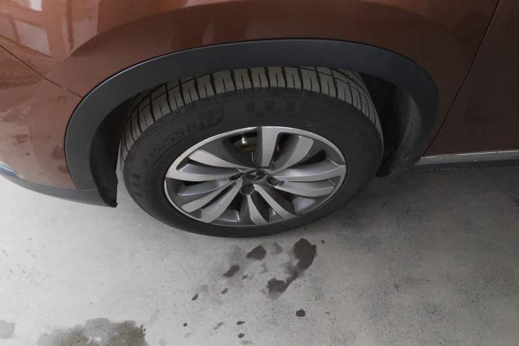 Used DS 6 2014 1.6T Luxury Edition THP160 Exterior 4