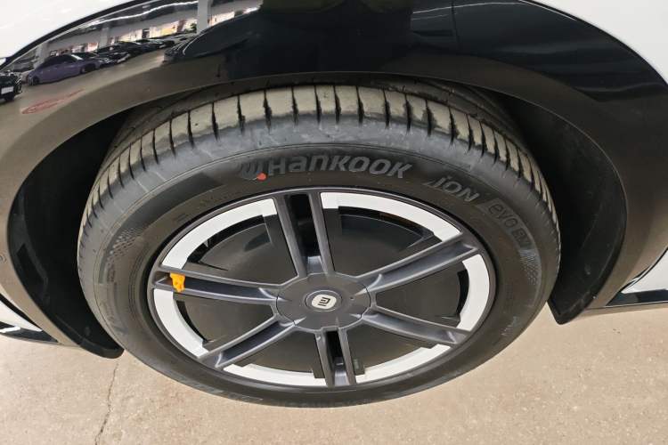 Used Xiaomi Auto YU7 2025 Ultra-Long Range Rear-Wheel Drive Version