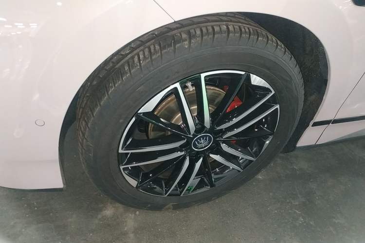 Used BYD Qin L 2025 EV 545KM Cloud Suspension Edition
