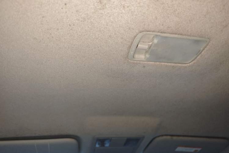 Used Nissan Tiida 2011 1.6L CVT Comfort Model Headliner