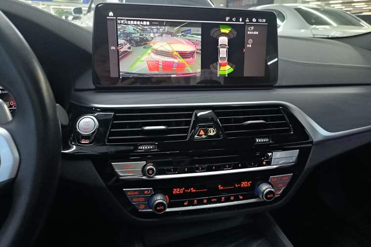 Used BMW 5 Series 2022 Second Facelift 530Li Leading Edition M Sport Package