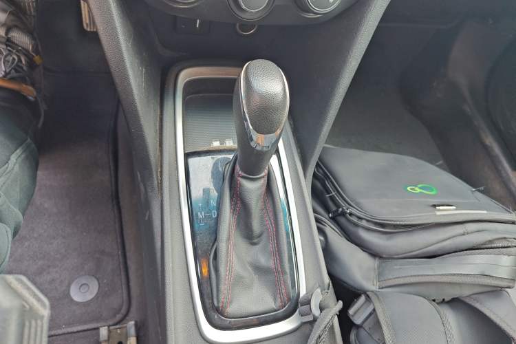 Used Chevrolet Monza 2020 Light Hybrid Redline 320T Dual-Clutch Joyful Edition