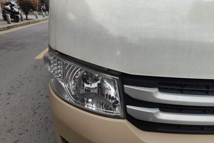 Used Foton Scenic G7 2020 2.4L Commercial Version Long Wheelbase High-Roof 6-Seater Business Vehicle China VI Emission Standard Model 4K22D4M