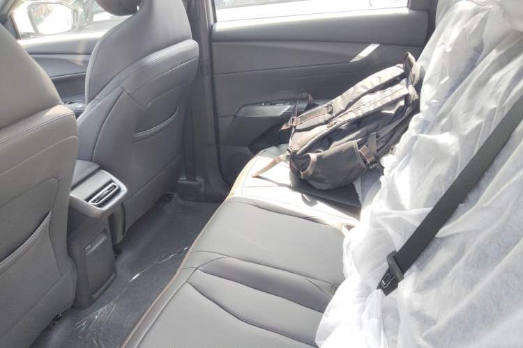 Used CHANGAN CS75 PLUS 2025 Model, 4th Generation 1.5T New Blue Whale Smart Excellence Version