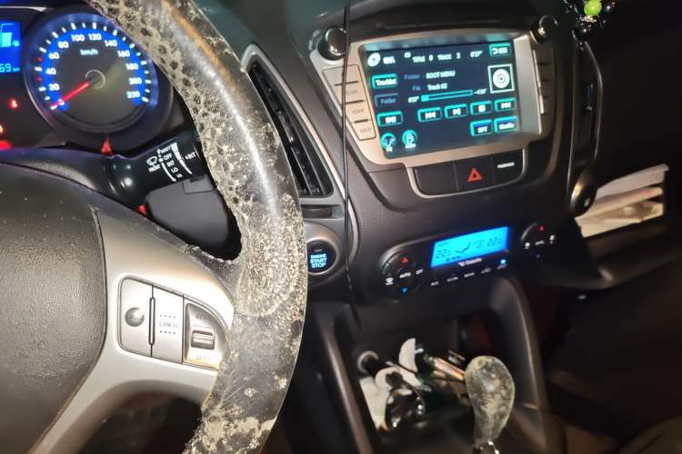 Used Hyundai ix35 2015 2.0L Automatic 2WD Smart Version China V Standard