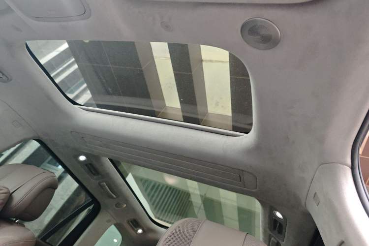 Used Hima AITO M9 2025 Extended-Range Ultra Version 52 kWh 5-Seater Edition Headliner