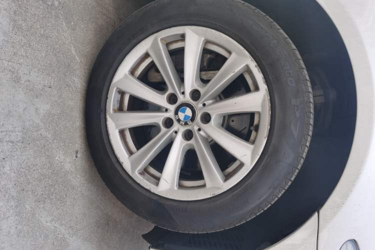 Used BMW 5 Series 2013 520Li Elegant Edition
