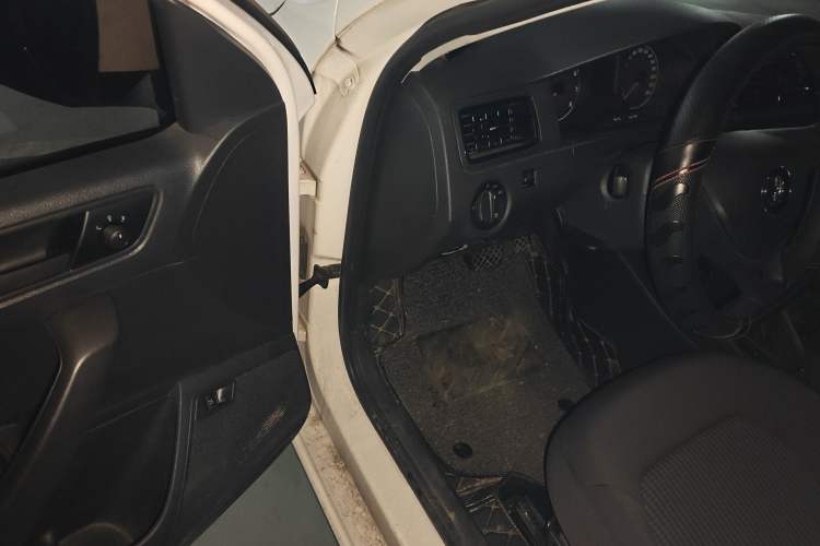 Used Volkswagen Santana 2019 1.5L Automatic Fashion Edition China VI Driver Seat