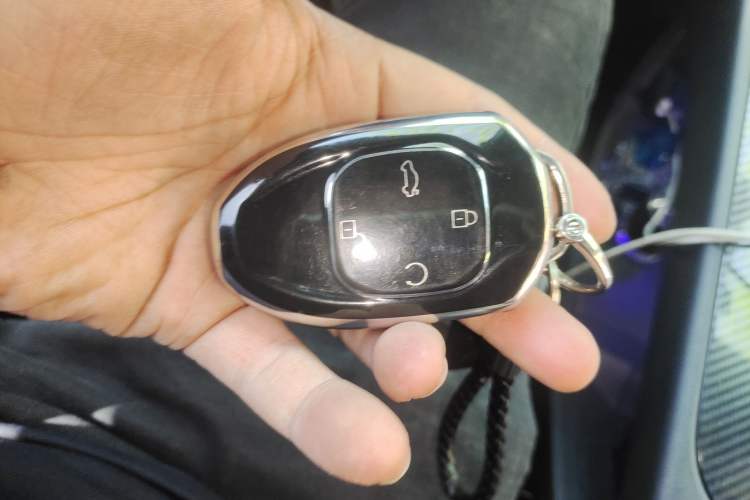 Used GAC Trumpchi EMPOW 2021 270T DCT J15 Version Vehicle Key