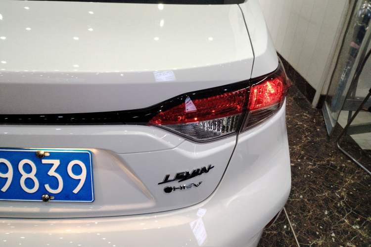 Used Toyota Levin 2024 Smart Electric Hybrid Dual-Engine 1.8L Luxury Edition
