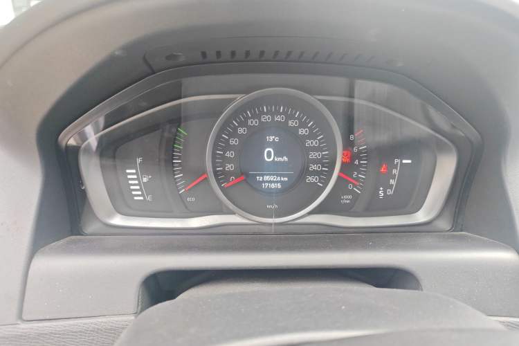 Used Volvo XC60 2014 T5 Zhiyi Edition
