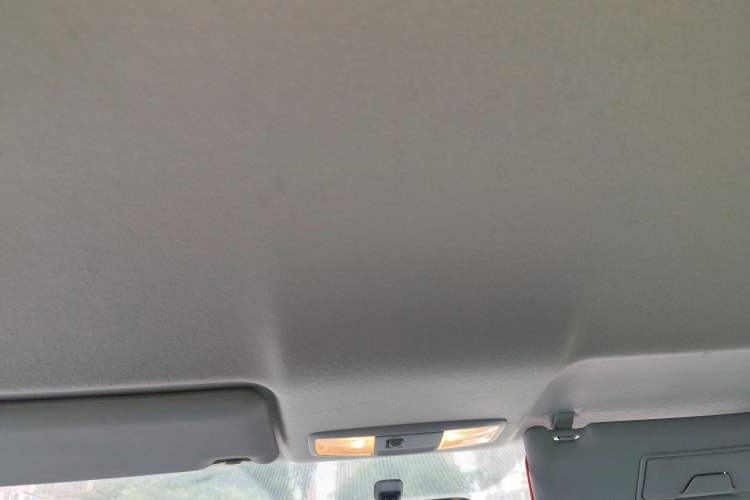 Used Mitsubishi ASX 2013 2.0L CVT Two-Wheel Drive Luxury Edition